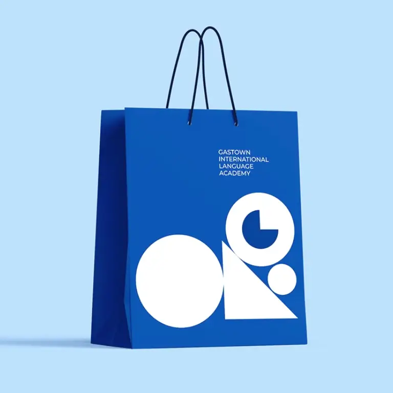 Брендированные бумажные пакеты для магазинов